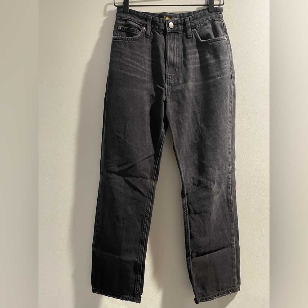 Lee Vintage Modern High Rise Straight Ankle Jean in Washed Black, Size 27x26